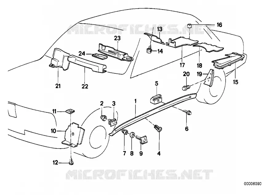 Cache bas de caisse / passage roue BMW BMW Série 3 1987 318i M 318i