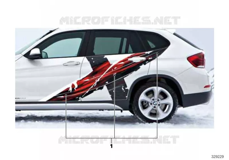 Collage série spéciale Powder Ride BMW BMW X1 2010 X1 20iX N X1 20iX